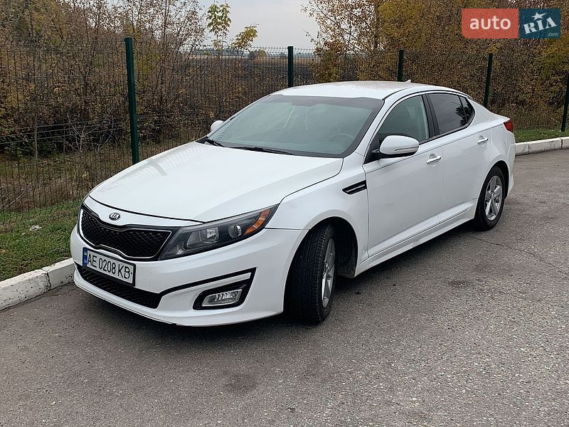 Седан Kia Optima 2014 в Киеве