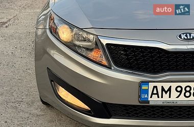 Седан Kia Optima 2012 в Житомирі