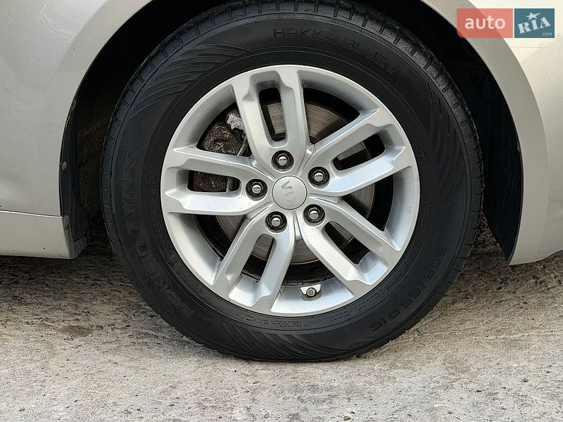 Седан Kia Optima 2012 в Житомирі