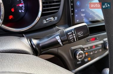 Седан Kia Optima 2012 в Житомирі