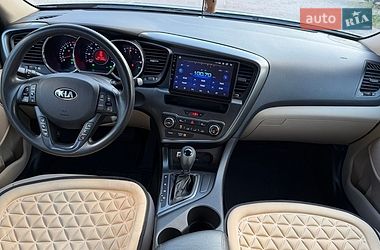 Седан Kia Optima 2012 в Житомирі