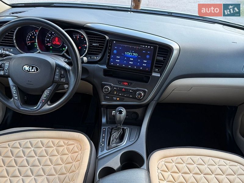 Седан Kia Optima 2012 в Житомирі
