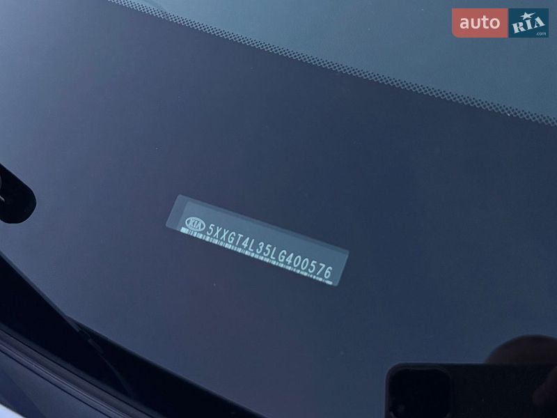 Седан Kia Optima 2019 в Киеве