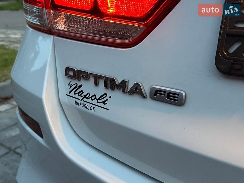 Седан Kia Optima 2019 в Киеве