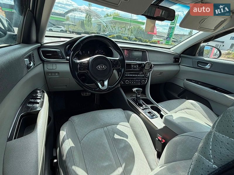 Седан Kia Optima 2018 в Нижней Апше
