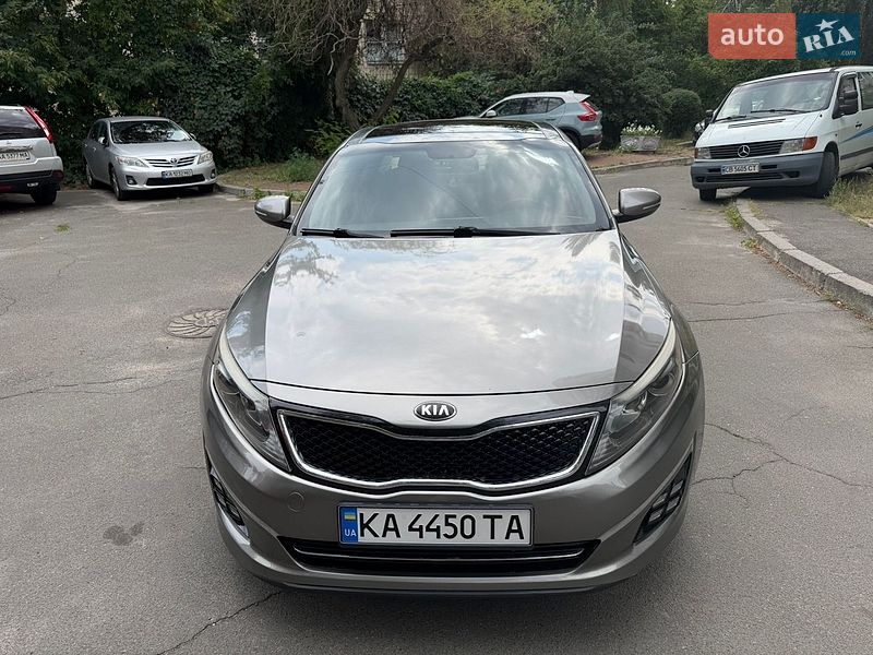 Седан Kia Optima 2014 в Киеве