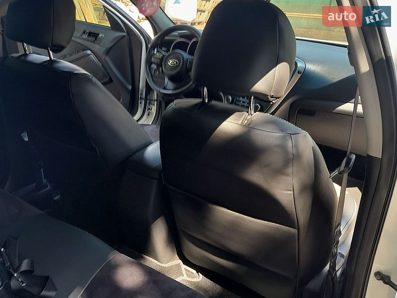 Седан Kia Optima 2014 в Одесі