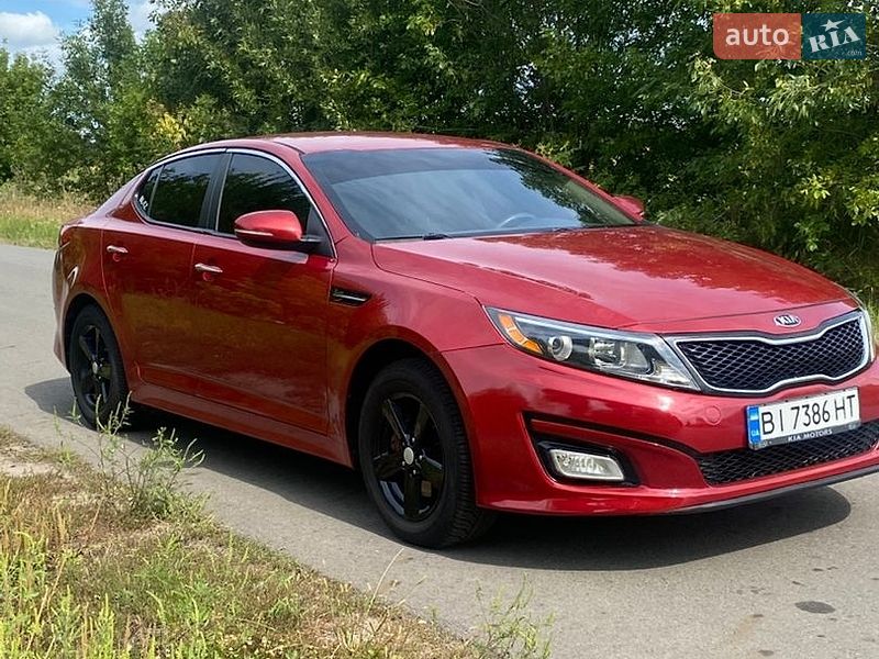 Седан Kia Optima 2014 в Лебедине