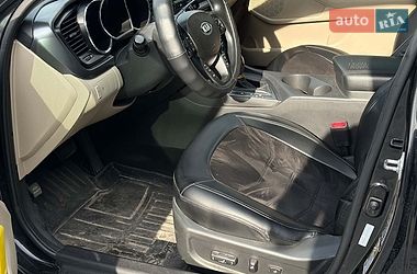 Седан Kia Optima 2013 в Львове