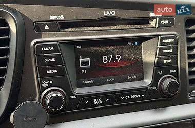 Седан Kia Optima 2013 в Львове