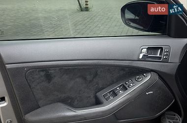 Седан Kia Optima 2011 в Одессе