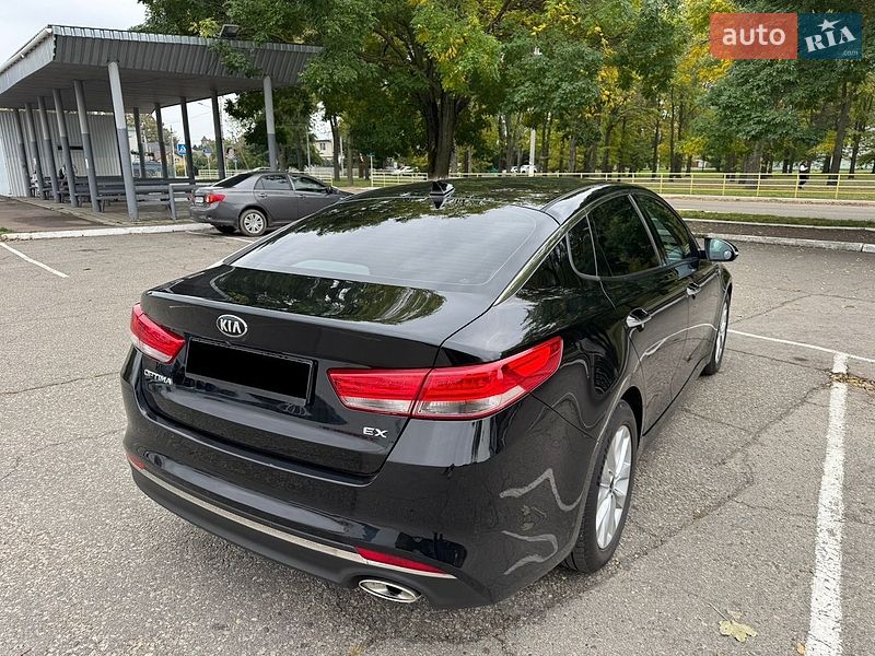 Седан Kia Optima 2016 в Одесі