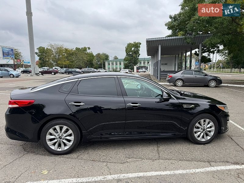 Седан Kia Optima 2016 в Одесі