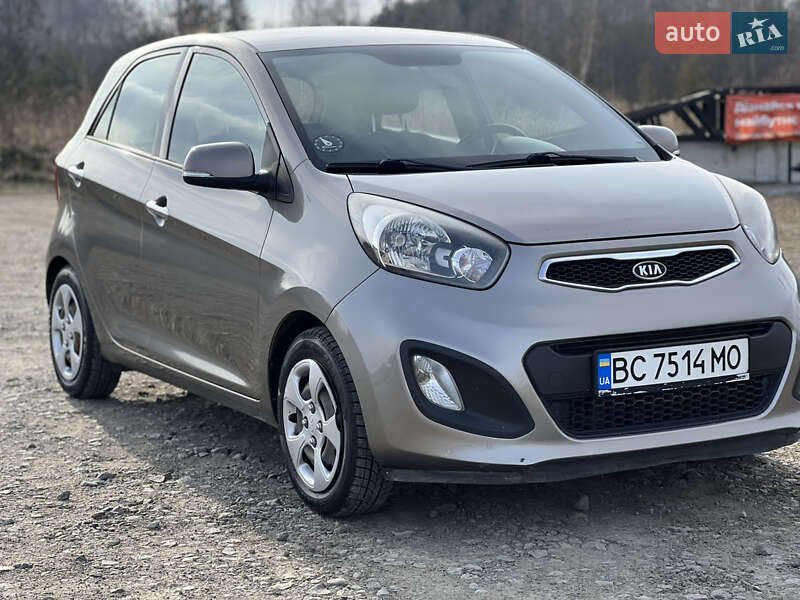 Хетчбек Kia Picanto