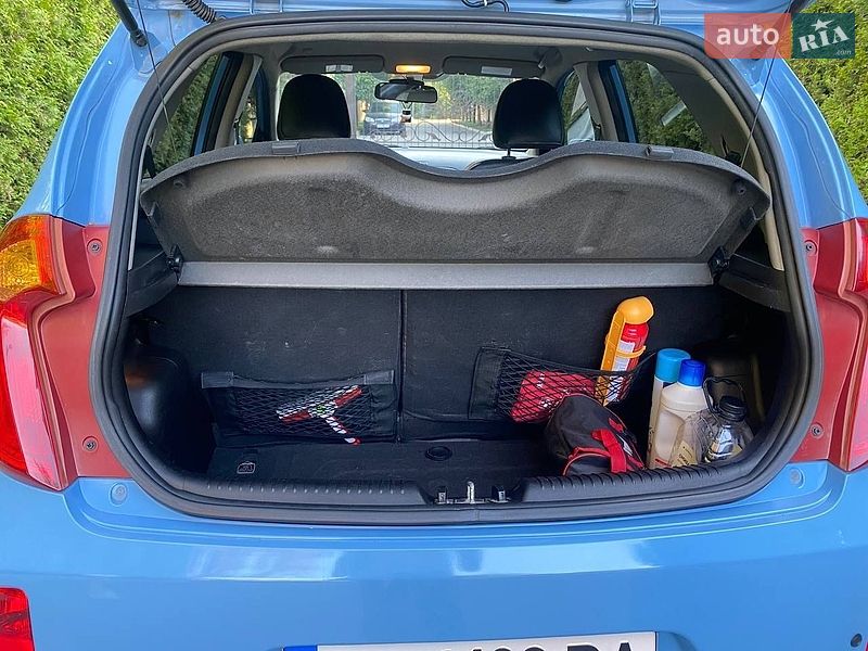 Хэтчбек Kia Picanto 2011 в Запорожье