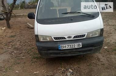 Kia Pregio  2004