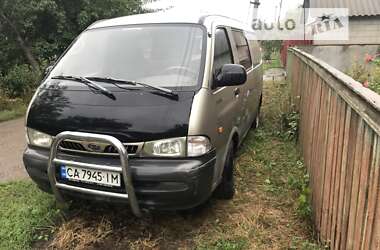 Kia Pregio  2003
