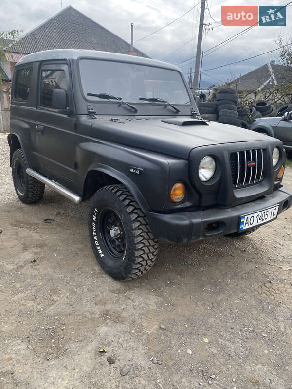 Легковые Kia Retona