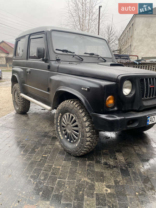 Позашляховик / Кросовер Kia Retona