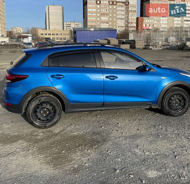 Kia Rio X-Line