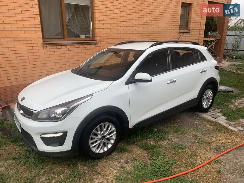 Kia Rio X-Line 2018 года в Чернигове