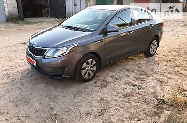 Kia Rio mid+ 2013