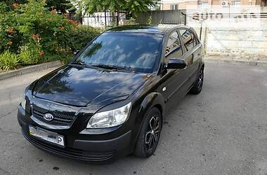 Kia Rio  2006