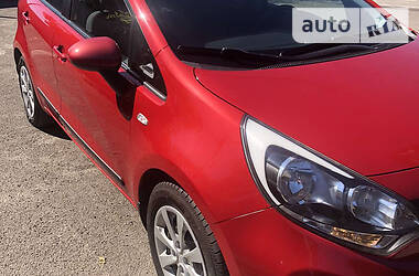 Kia Rio  2013