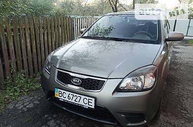 Kia Rio  2010