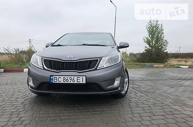 Kia Rio  2012