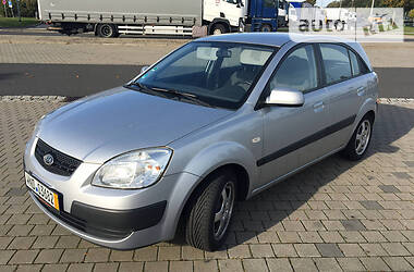 Kia Rio  2010