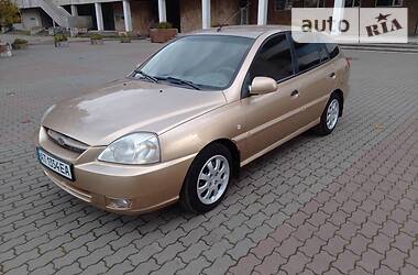 Kia Rio  2004