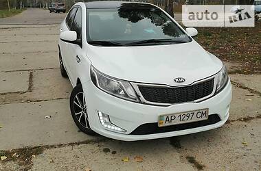 Kia Rio  2013