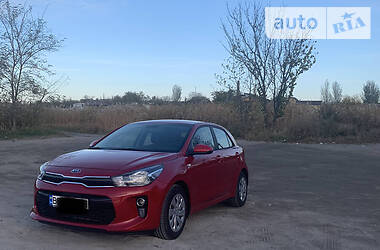 Kia Rio  2020