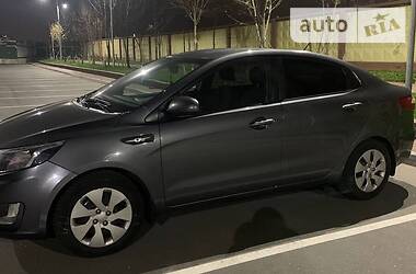 Kia Rio  2013