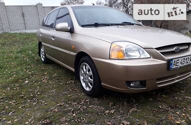 Kia Rio  2003