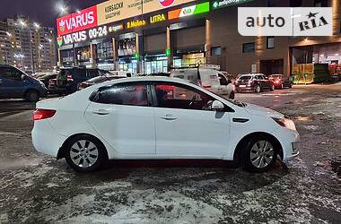 Kia Rio  2013