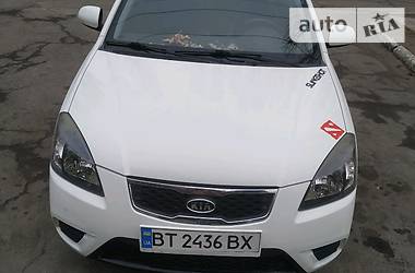 Kia Rio  2010