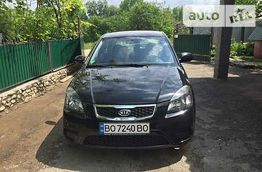 Kia Rio  2011