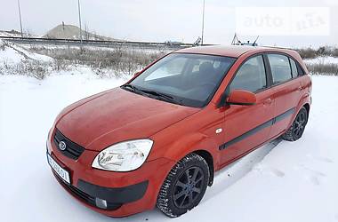 Kia Rio  2006