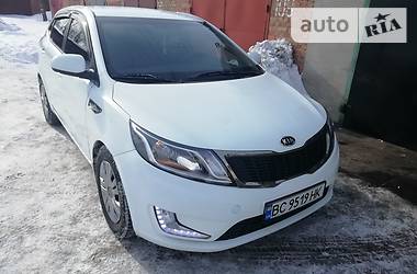 Kia Rio  2012