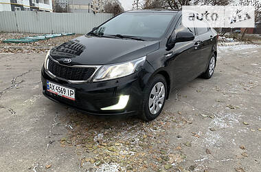 Kia Rio MID 2013