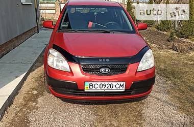 Kia Rio  2006