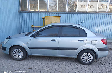 Kia Rio  2007