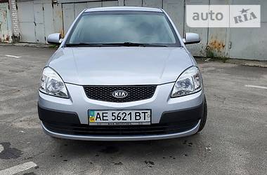 Kia Rio  2007