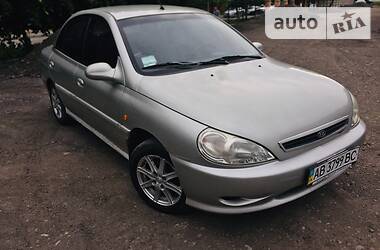 Kia Rio 1.3 LS 2002