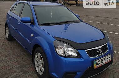 Kia Rio  2010