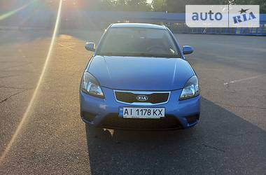 Kia Rio JB 1.4 2011