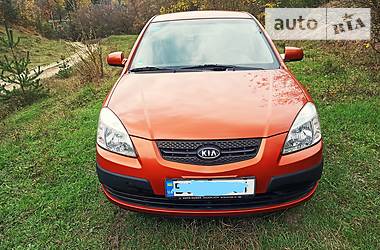 Kia Rio  2006