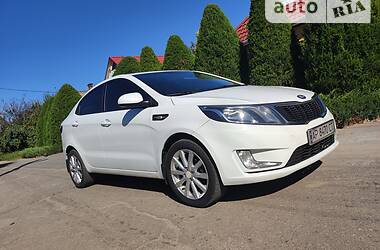 Kia Rio  2013